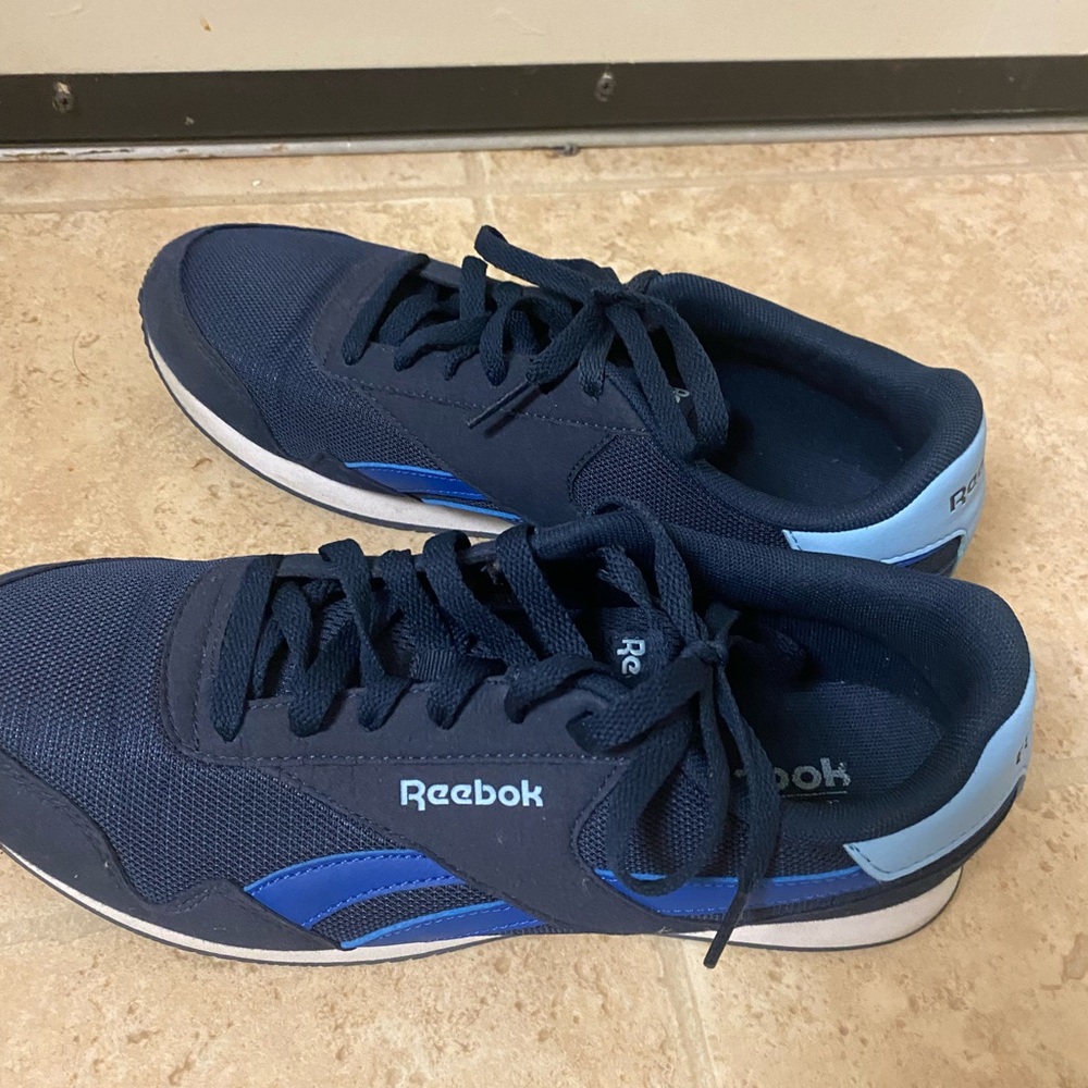 Blue Nike Sneakerss